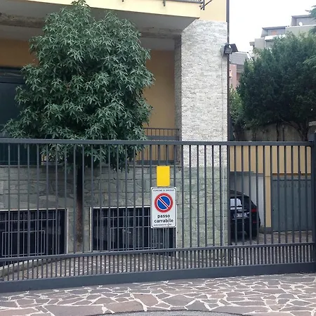 Antonella's House Apartamento Bresso